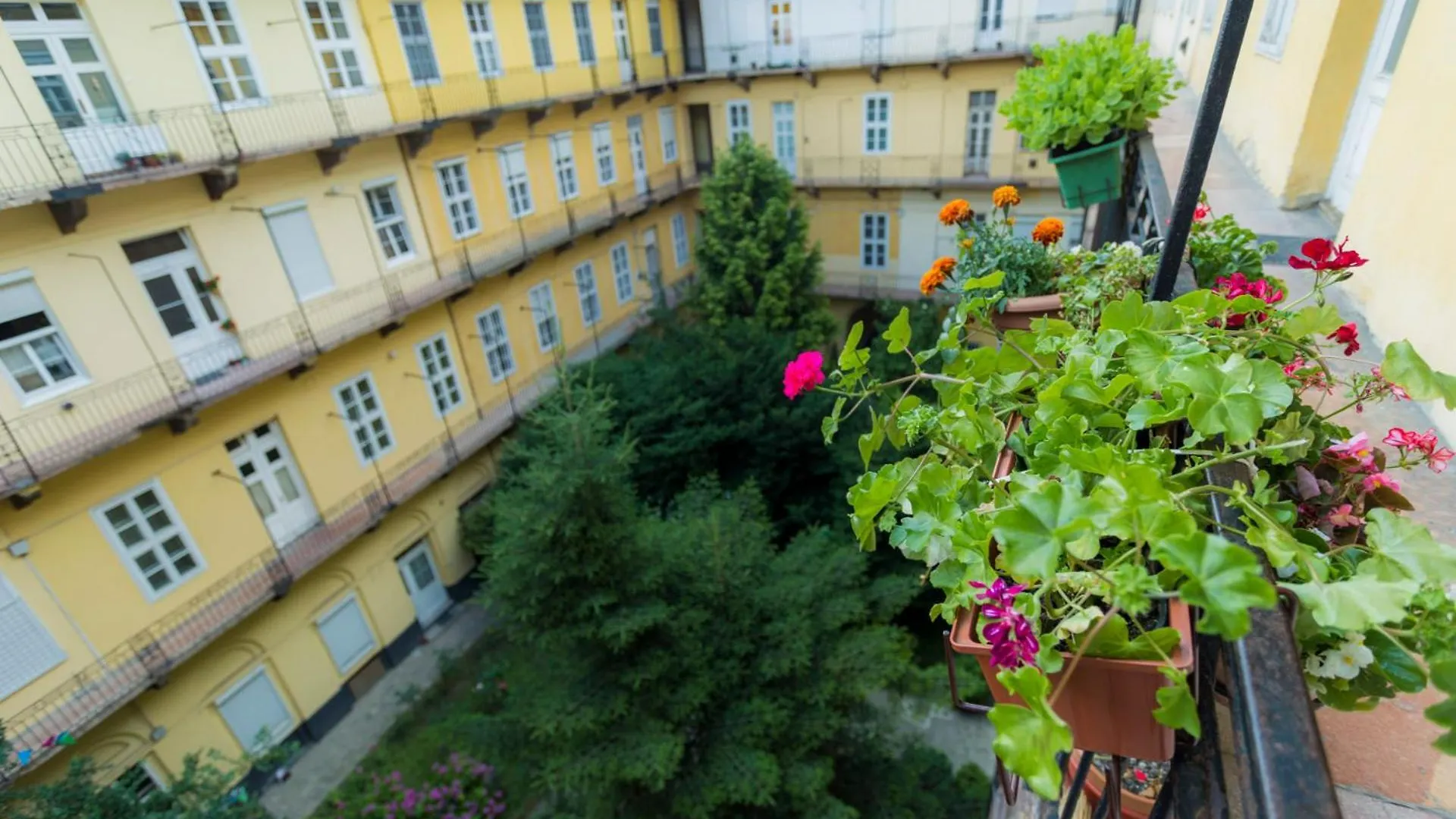 Laksa Apartments Budapest Hungary